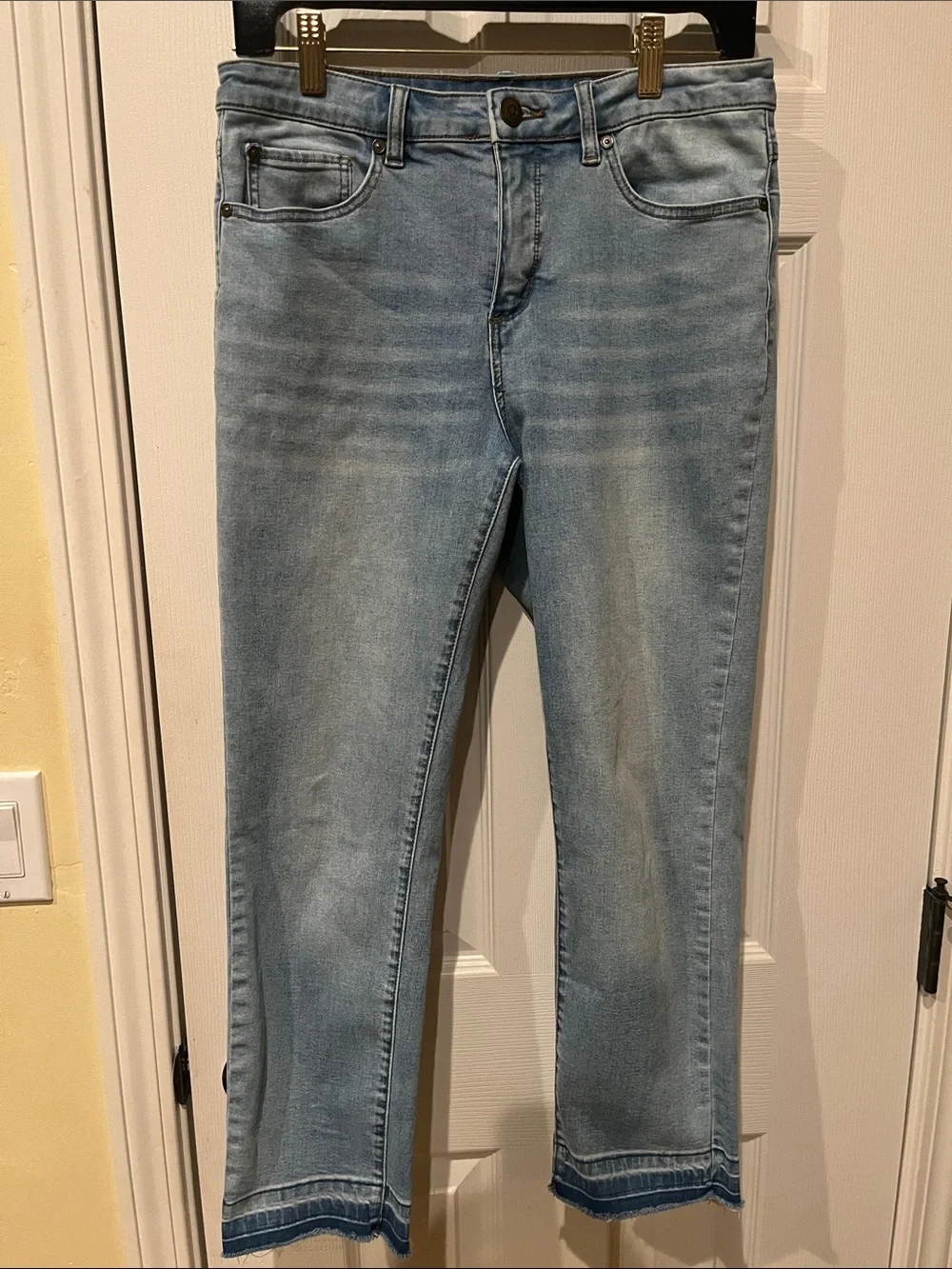 Light Blue Cropped Women’s Jeans - Slim Straight Ankle